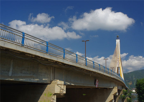 河源304不锈钢桥梁护栏：安全、耐用与美观的完美结合